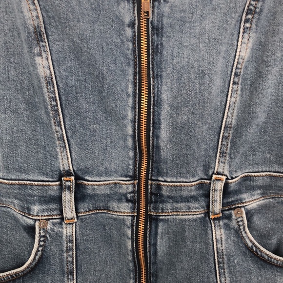 NWT Boyish The Hepburn Medium Wash Zip Front Denim Dress Sz 6 - Picture 3 of 11